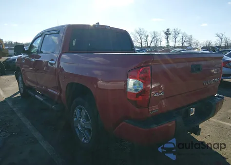 2020 Toyota Tundra 1794 Edition z USA, uszkodzony, nr VIN 5TFAY5F19LX922417
